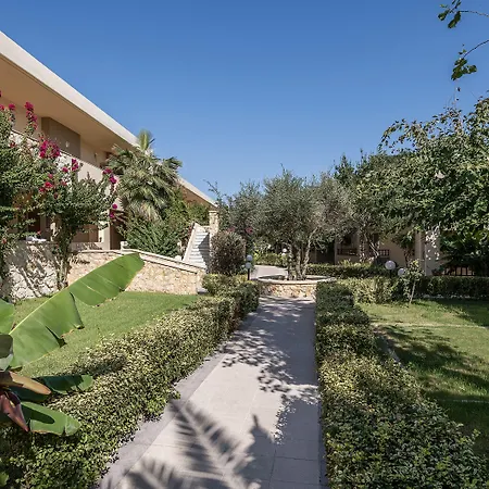 Indigo Mare Aparthotel