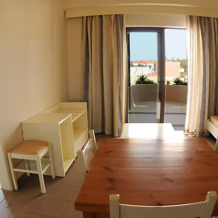 Indigo Mare Aparthotel 3*