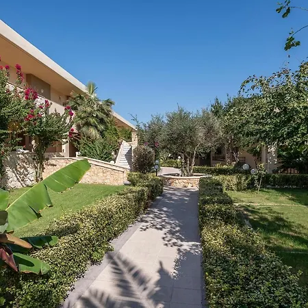 Indigo Mare Апарт-готель Chania (Crete)