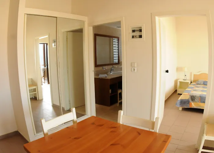 Indigo Mare Aparthotel La Canea