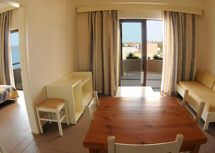 Indigo Mare Aparthotel 3*