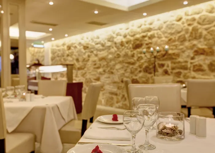 Aparthotel Indigo Mare 3*